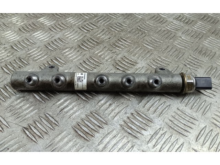 Vstřikovací lišta A6720700095   SsangYong Rexton     