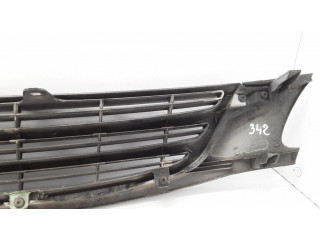 Верхняя решётка Toyota Avensis T220 1997-2000 года 5311105030F, 5311105030      