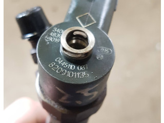 Vstřikovač 0445110087, 8200101135   Renault Trafic II (X83)  pro naftový motor 2.5  