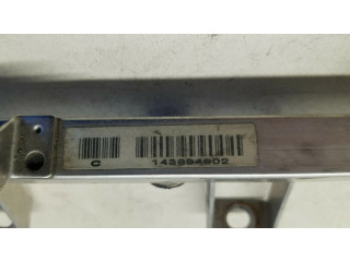 Vstřikovací lišta 143894902   BMW 5 E60 E61  pro benzínový motor 2.2  