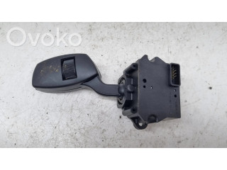 Ручка стеклоочистителей 692410603   BMW 5 E60 E61