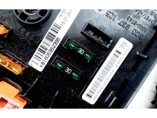 Блок предохранителей  3C0937125A, 1K0937132F   Volkswagen Sharan    