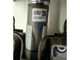 Насос рулевого управления     2821065713, 8965047411    Toyota Prius+ (ZVW40) 