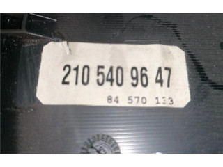 Přístrojová deska  Mercedes-Benz E AMG W210 1997 2105409647, 0090059  