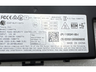 Блок управления центрального замка 110024100J, 201190124    Tesla Model Y