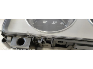 Přístrojová deska  Mercedes-Benz C W204 2010 A2049002105, 2049002105  