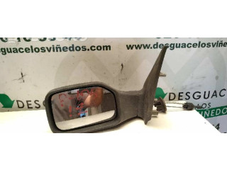 Zpětné zrcátko  levé Peugeot 106     