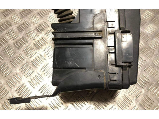 Блок предохранителей  5243290   Saab 9-5    