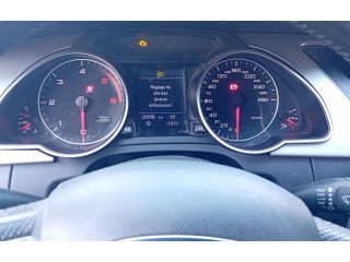 Přístrojová deska  Audi A5 8T 8F 2008 8T0920931A  