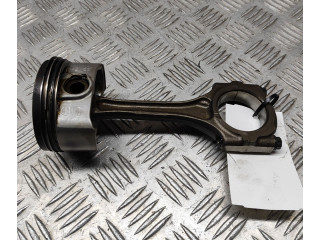 Píst 1326522020, 1310137120   Toyota Prius+ (ZVW40)    2ZR-FXE 