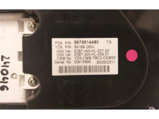 Přístrojová deska  Peugeot 5008 2012 18926015690  
