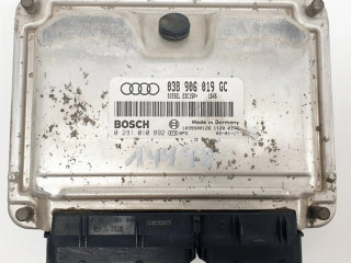 Блок управления двигателя 038906019GC   Audi A3 S3 8L