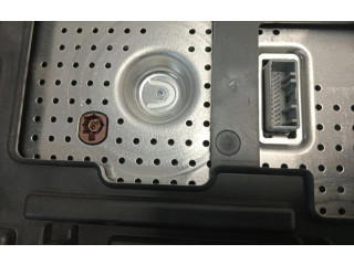 Дисплей    681833236R   Renault Megane II
