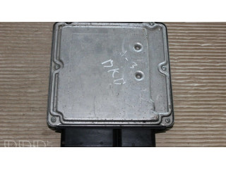 Блок управления двигателя 03G906016AT, 0281011453   Audi A3 S3 8P