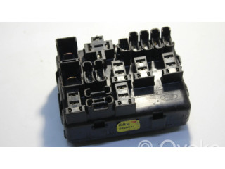   Pojistková skříňka 93BG14A073AE, 5820926971   Ford Mondeo MK II 1999
