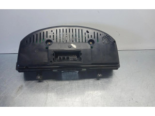 Панель приборов V0018000   Volkswagen PASSAT       