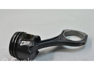 Píst 6423882   Mercedes-Benz S W222  pro naftový motor 3.0 OM 642.861 
