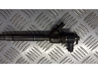 Vstřikovač 338002A400   Hyundai i30  pro naftový motor 1.6  