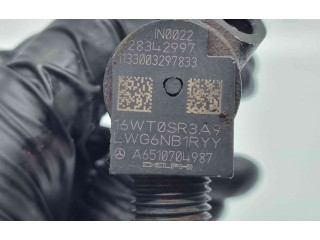 Vstřikovač A6510704987   Mercedes-Benz Vito Viano W639     
