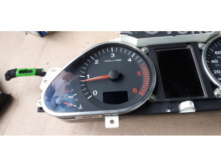 Přístrojová deska  Audi Q7 4L 2005 4L0920981B  