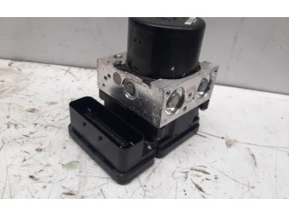 Jednotka ABS 100212-05784, 100961-04143   Volvo V40 2012