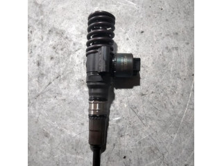 Форсунка 03G130073B, INYECTOR    Audi A3 S3 8P для дизельного двигателя  2