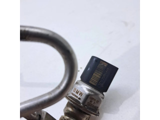 Vstřikovací lišta 13537547599, 7547599   BMW 5 F10 F11  pro benzínový motor 4.4  