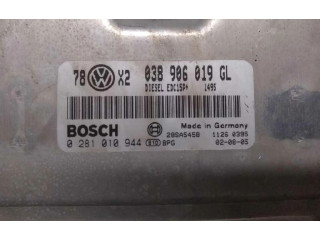 Řídící jednotka 0281010944   Volkswagen Caddy 
