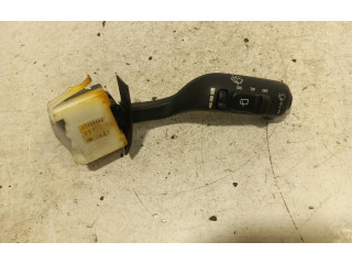 Ручка стеклоочистителей 12758446, 1861857   Saab 9-5