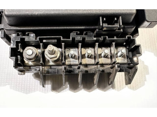 Ящик предохранителей (комплект) 84044723   Chevrolet Camaro