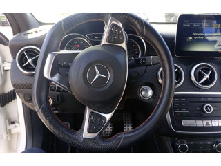 Volant Mercedes-Benz A W176 2017   
