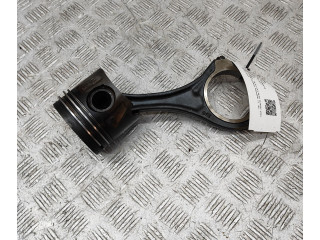  Поршень OM 642.950 A6420301818, A6420305220  Mercedes-Benz R W251  