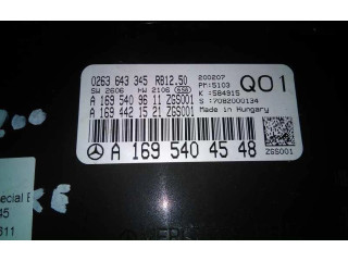 Přístrojová deska  Mercedes-Benz B W245 2007 A1695404548, 0090059  