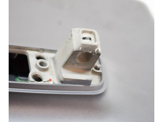 Дисплей    108954300H   Tesla Model 3