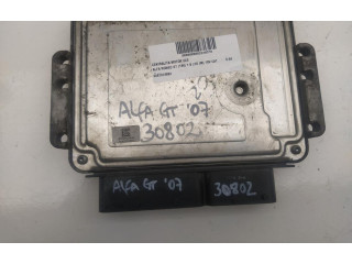 Блок управления двигателем ECU 0281012883    Alfa Romeo GT 1963 - 1977 года