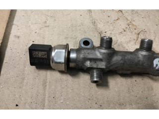 Топливная рампа 04L130764C   Volkswagen Tiguan  