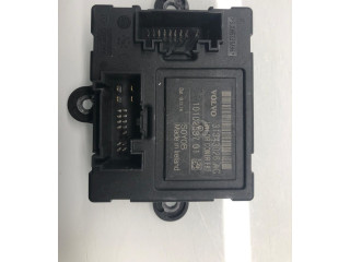 Поршень Блок управления дверью D4162T 31343027, 31343026AC  Volvo V70  