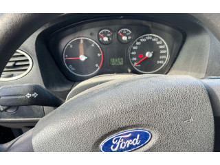 Přístrojová deska  Ford Focus 2005   