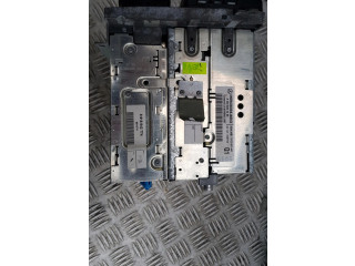 Турбина Радио/ проигрыватель CD/DVD / навигация Mercedes-Benz S W220  A2208203489         