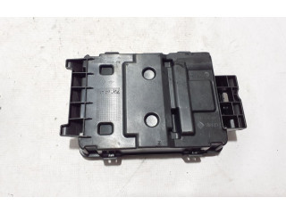 Блок предохранителей  243806085R   Renault Arkana    