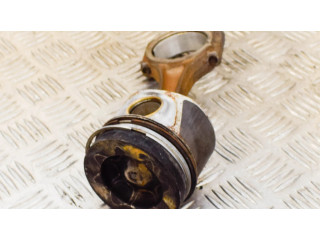 Píst 03L107065S   Audi A6 S6 C7 4G  pro naftový motor 2.0  