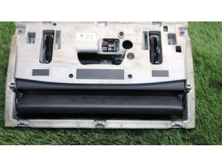 Дисплей    8V0857273M   Audi A3 S3 A3 Sportback 8P
