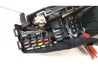   Pojistková skříňka 6G9T14A076MB, 6G9T14A067CA   Volvo XC70 2008