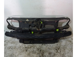 Комплект радиатора    Volkswagen Golf IV 1998