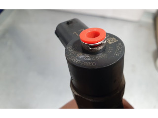 Vstřikovač 338002A800, BOSCH   Hyundai ix35     