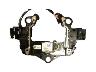 Steering wheel trim