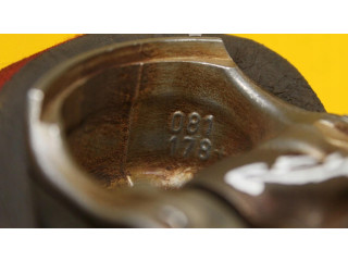 Píst    Audi A3 S3 8P     