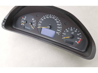 Přístrojová deska  Mercedes-Benz E W210 1997 A2105401611  