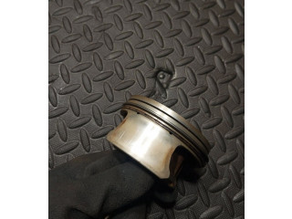 Píst 7838623   BMW M5    S85 B50AA 