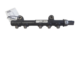 Vstřikovací lišta 9685297580, 142391714   Volvo V40    D4162T 